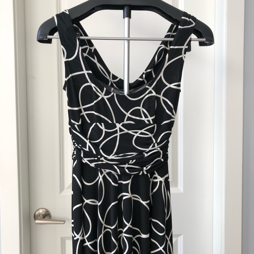 Geometric patterned dress - Picture 3 of 6